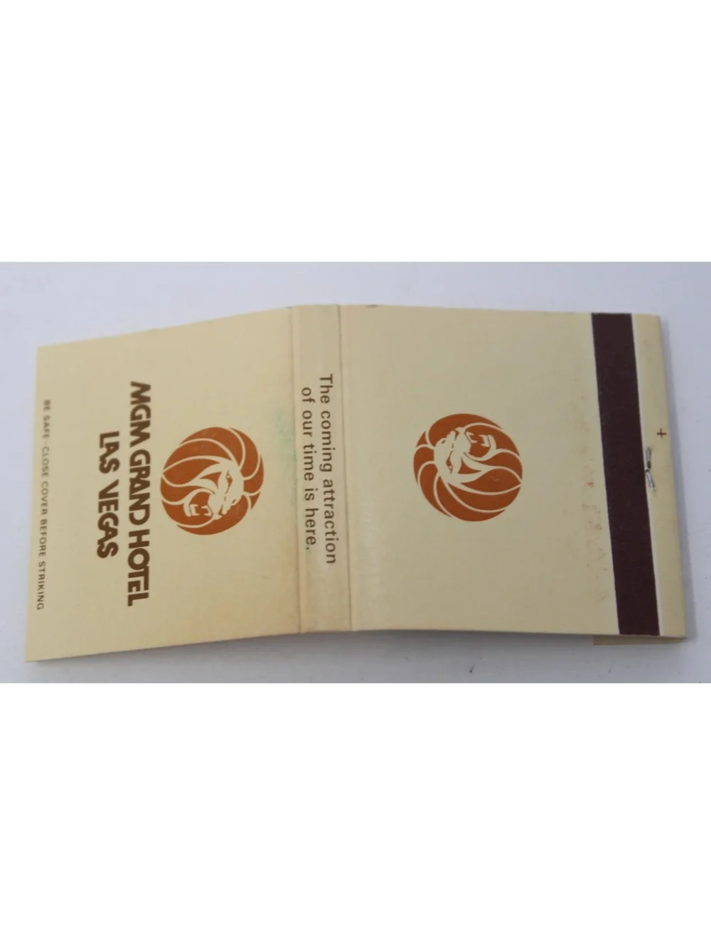 Vintage Lot of 6 Matchbooks MGM Grand Hotel Las Vegas Casino Universal Match 70s